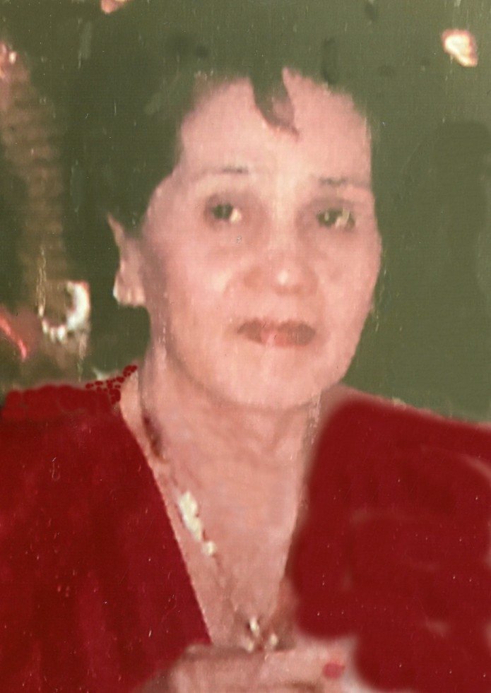 Elena Quirino