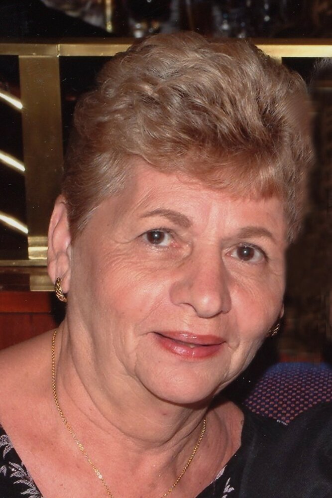 Rose Carioti